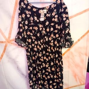 Mimi Chica Floral Dress Size Medium